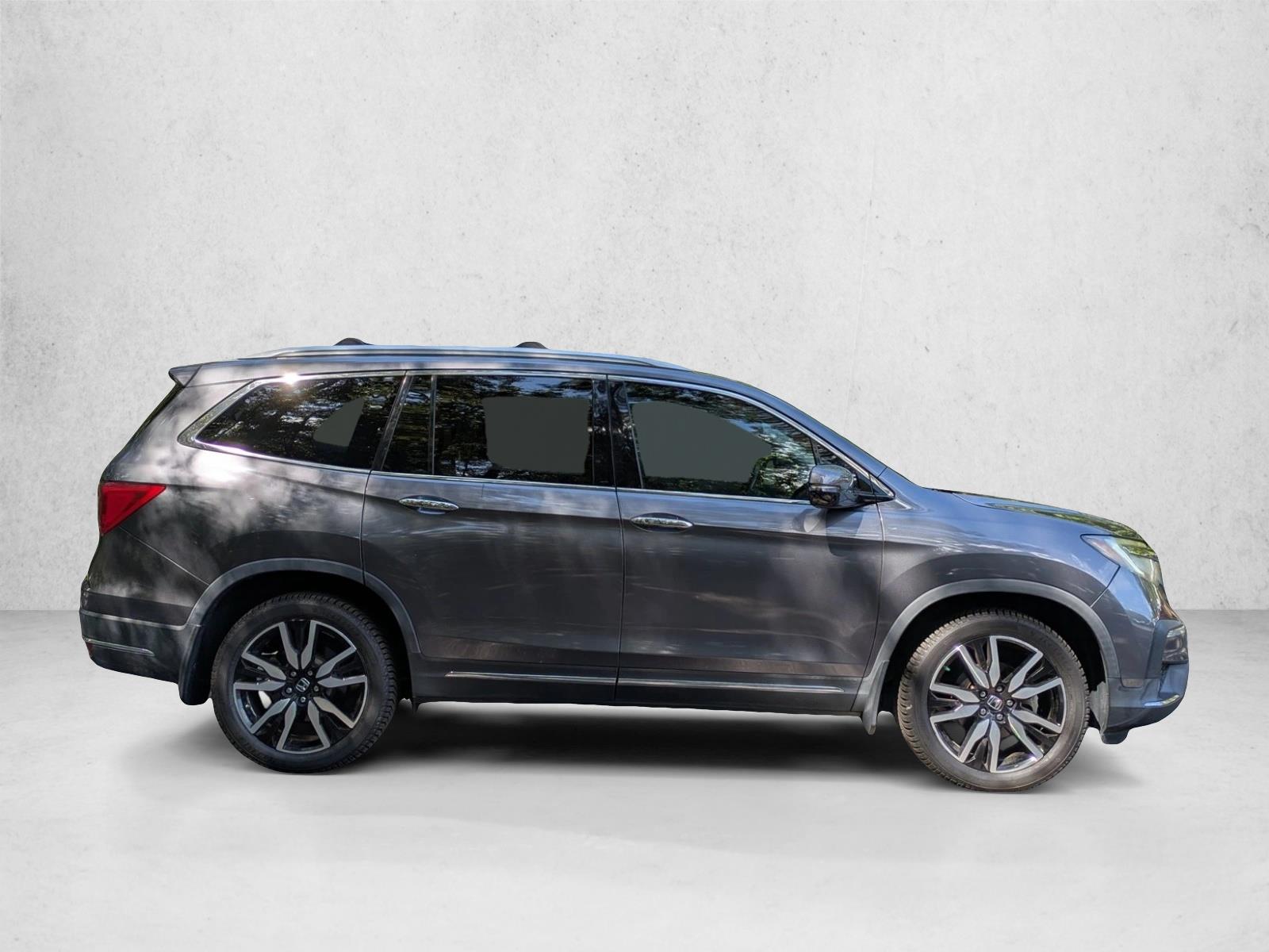 2019 Honda Pilot Elite photo 4
