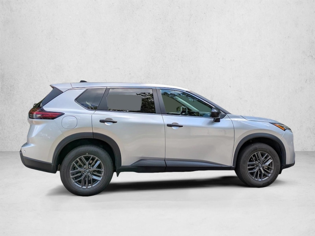 Used 2024 Nissan Rogue S Sport Utility