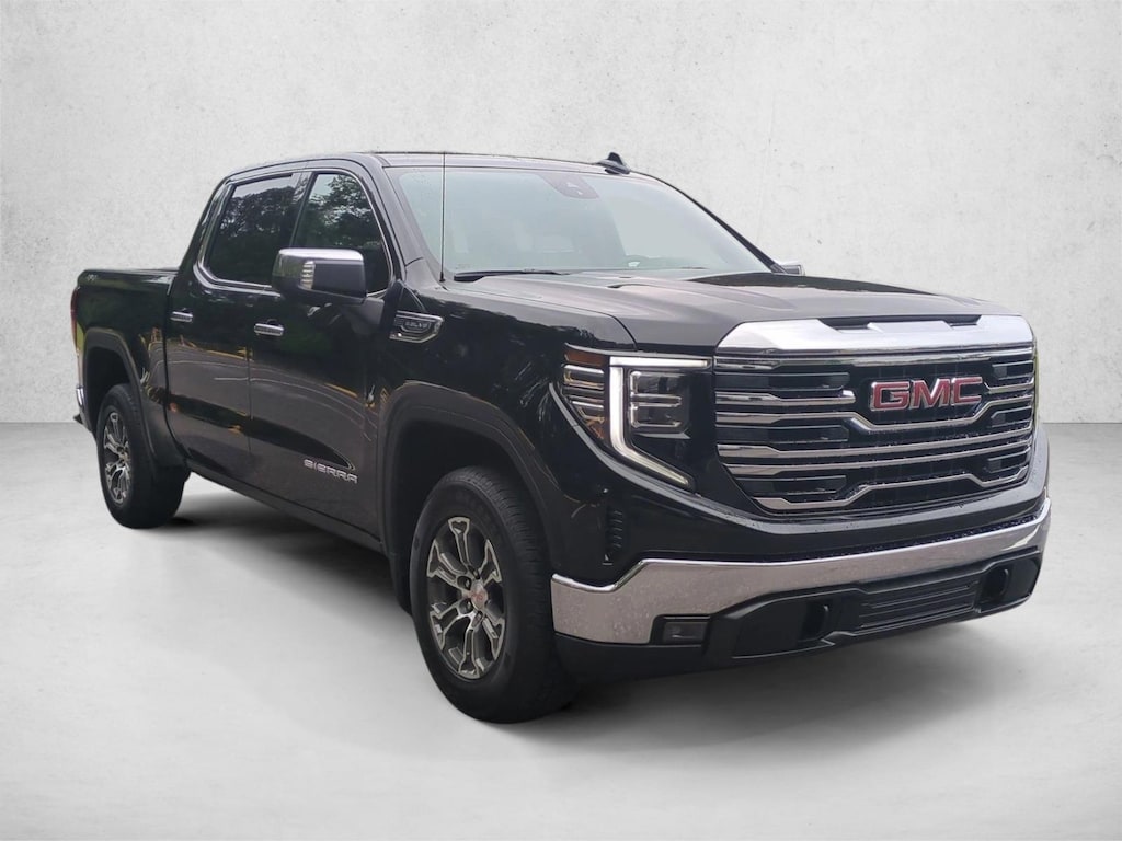 Used 2025 GMC Sierra 1500 SLT Crew Cab Pickup