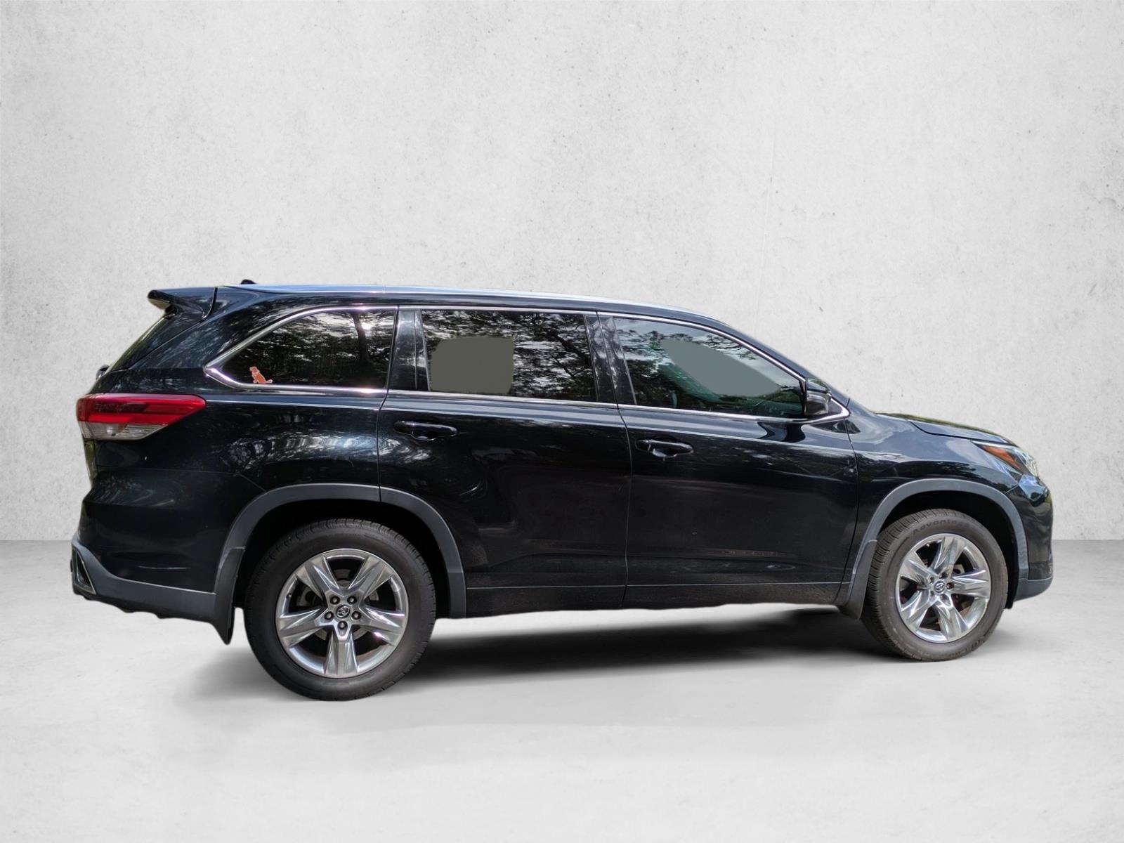 2018 Toyota Highlander Limited photo 3