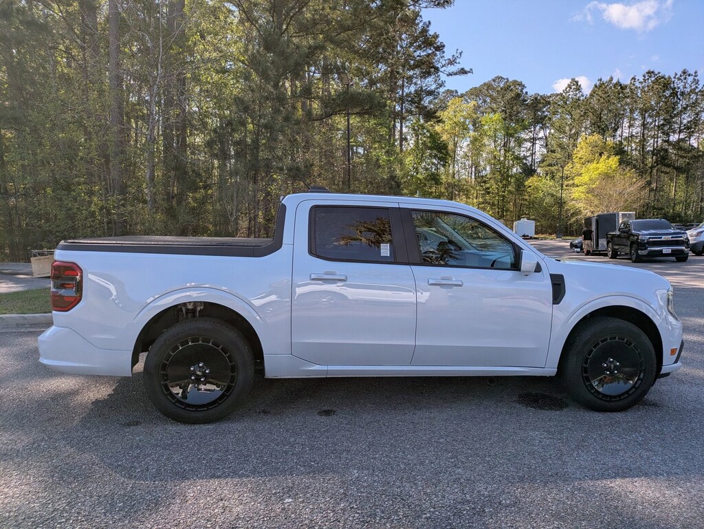 Used 2026 Ford Maverick Lobo High Crew Cab Pickup