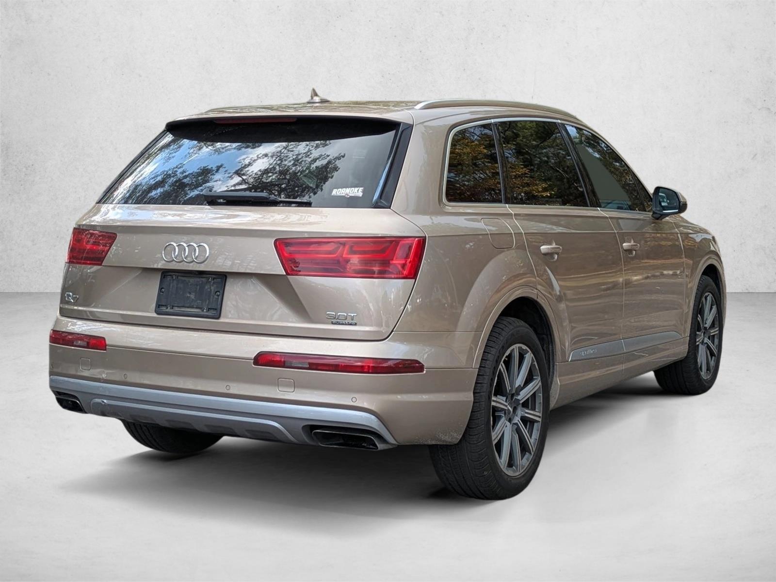 2018 Audi Q7 Prestige photo 2