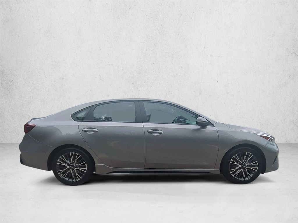 Used 2022 Kia Forte GT-Line 4dr Car