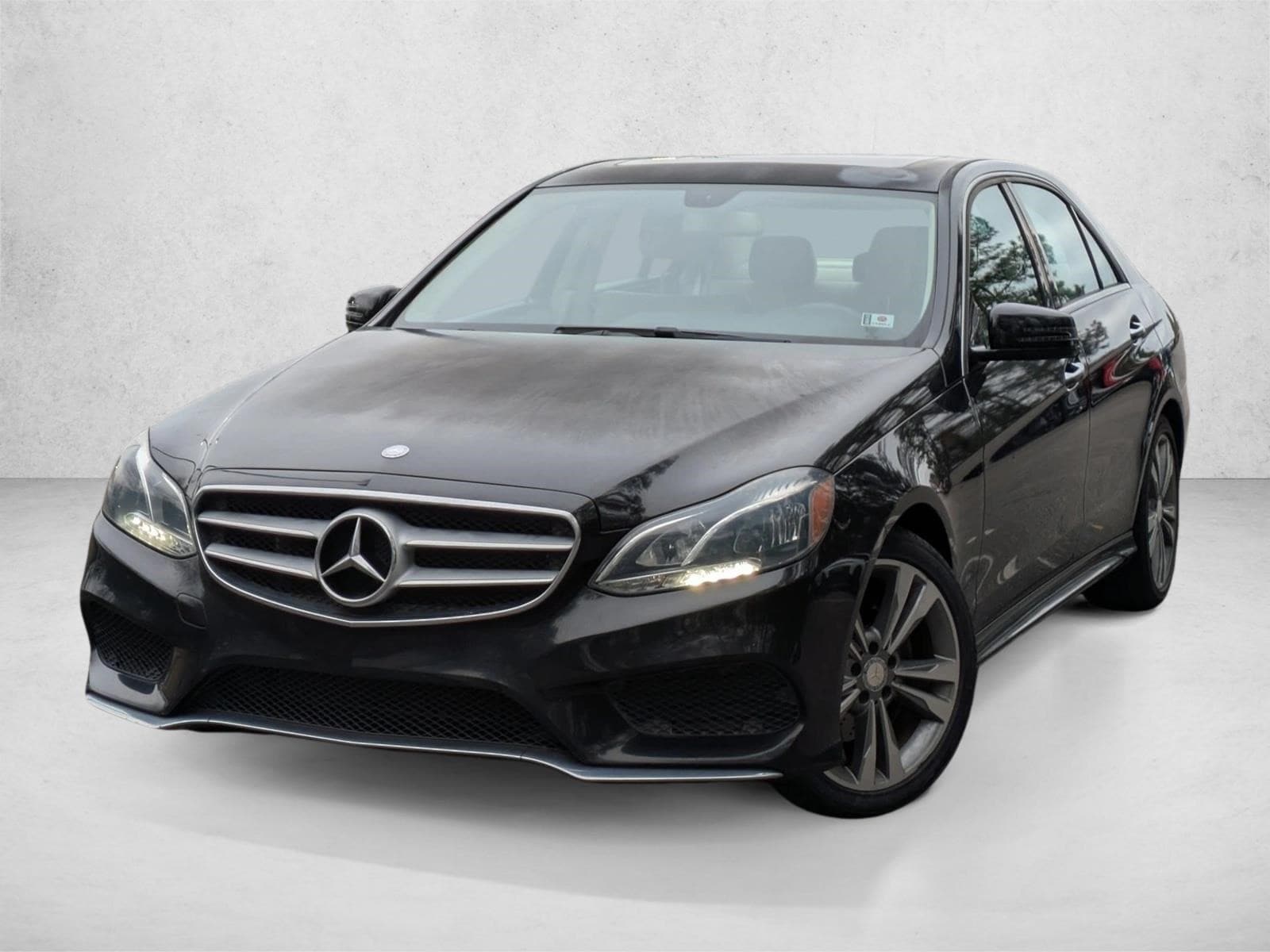 2014 Mercedes-Benz E-Class E350 Sport's photo