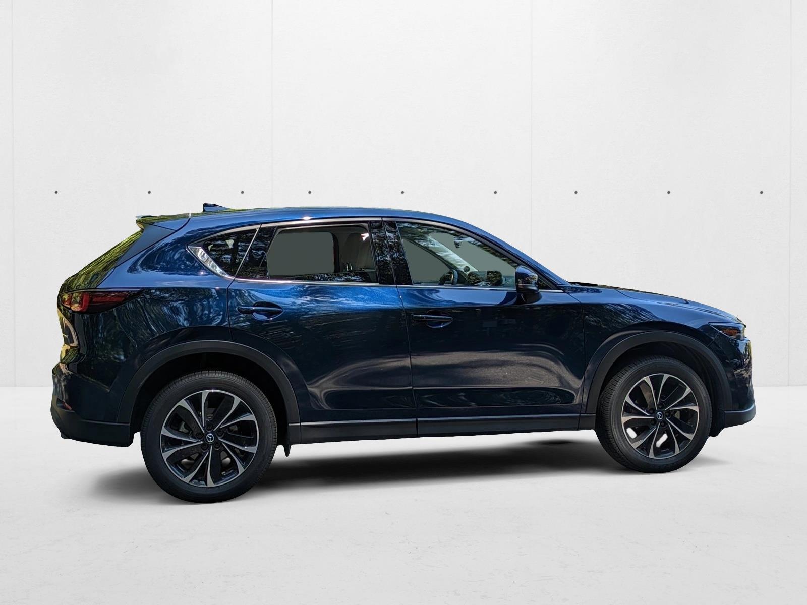 2023 Mazda CX-5 2.5 S Premium photo 3