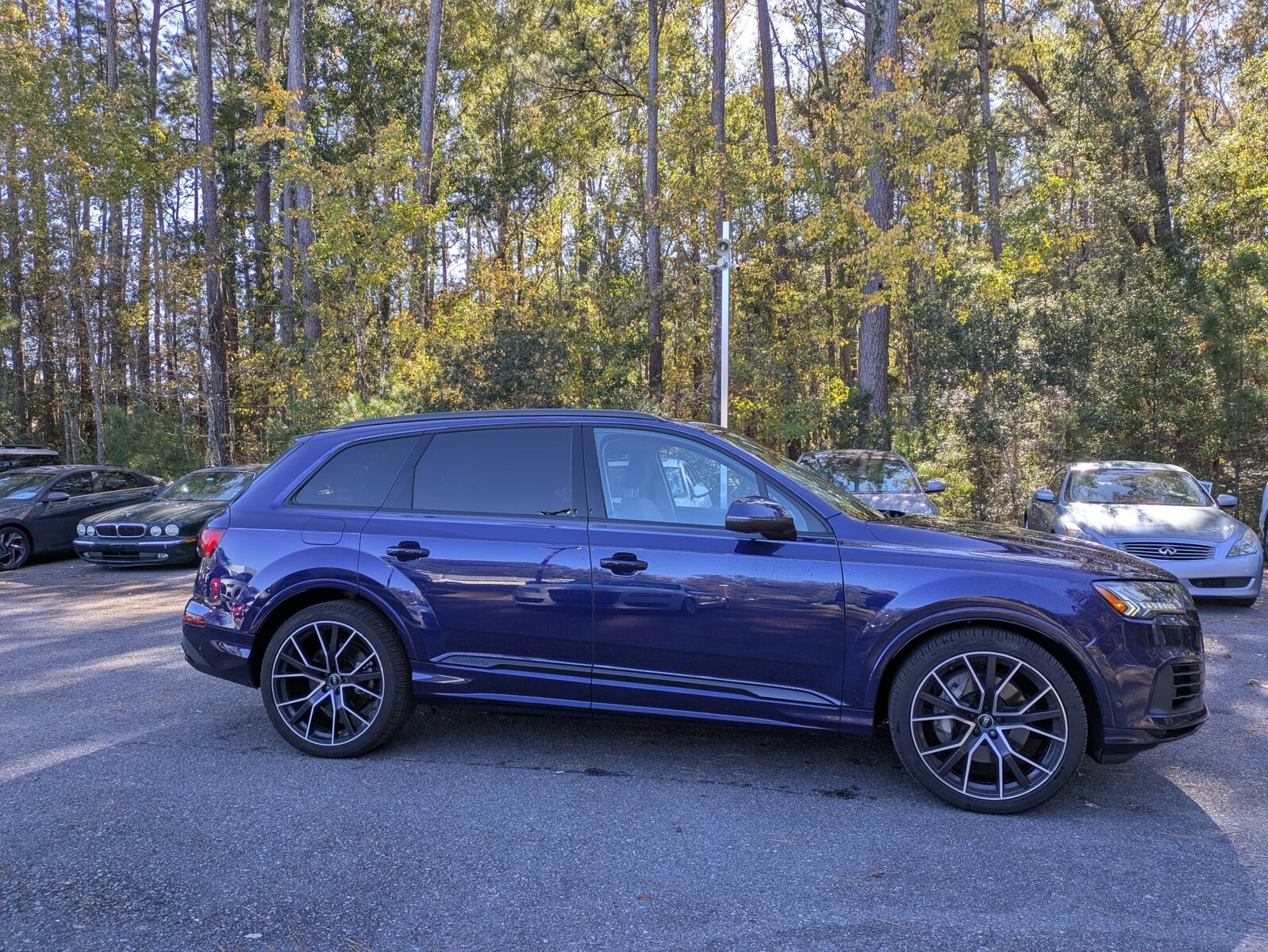 2021 Audi Q7 Prestige photo 2
