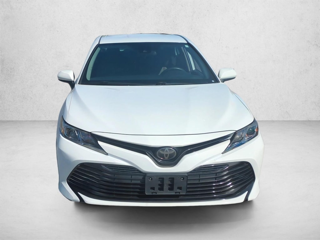 Used 2019 Toyota Camry LE 4dr Car