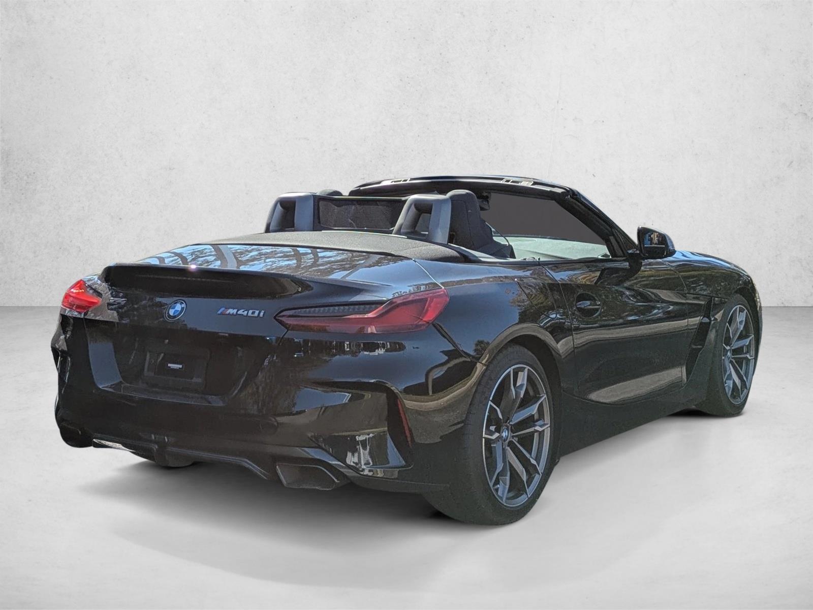 2022 Bmw Z4 M40i photo 2