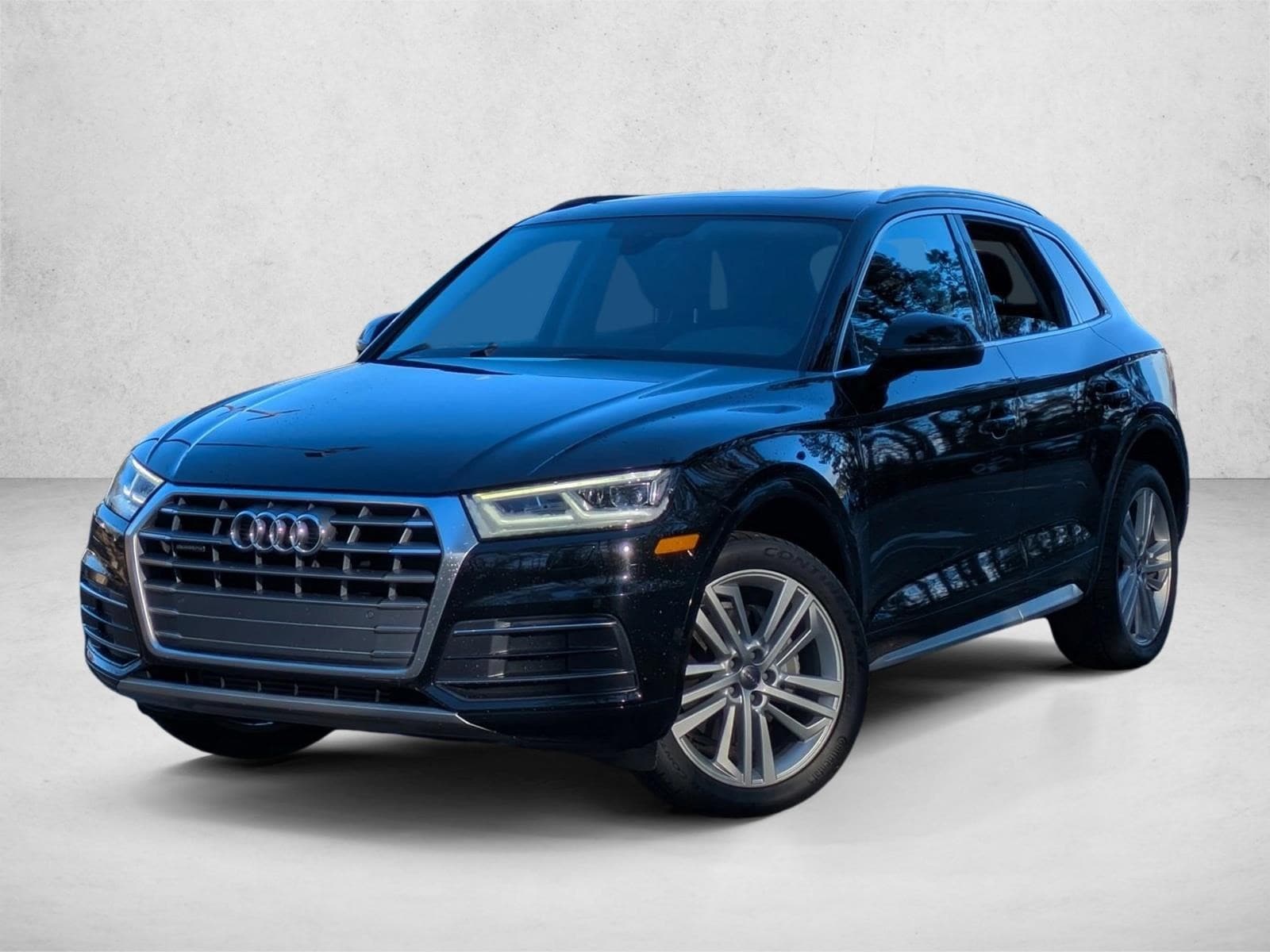 2018 Audi Q5 Premium Plus's photo