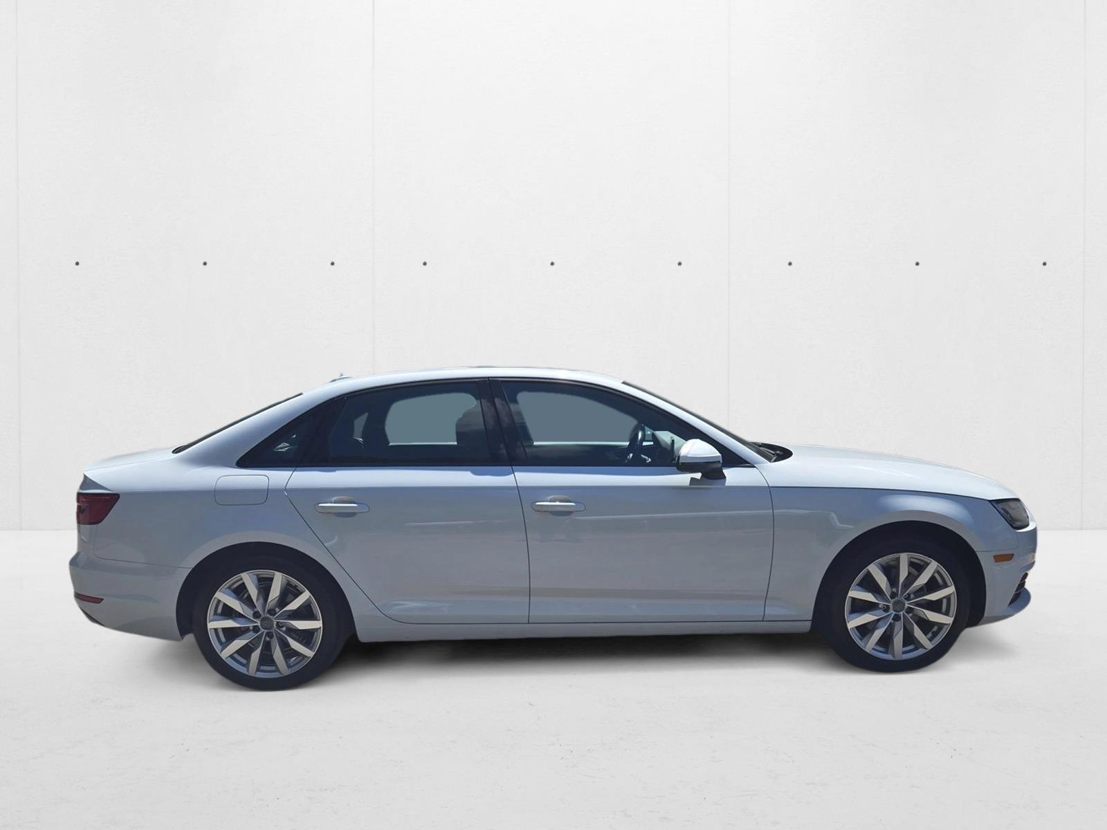 2017 Audi A4 Ultra Premium photo 4