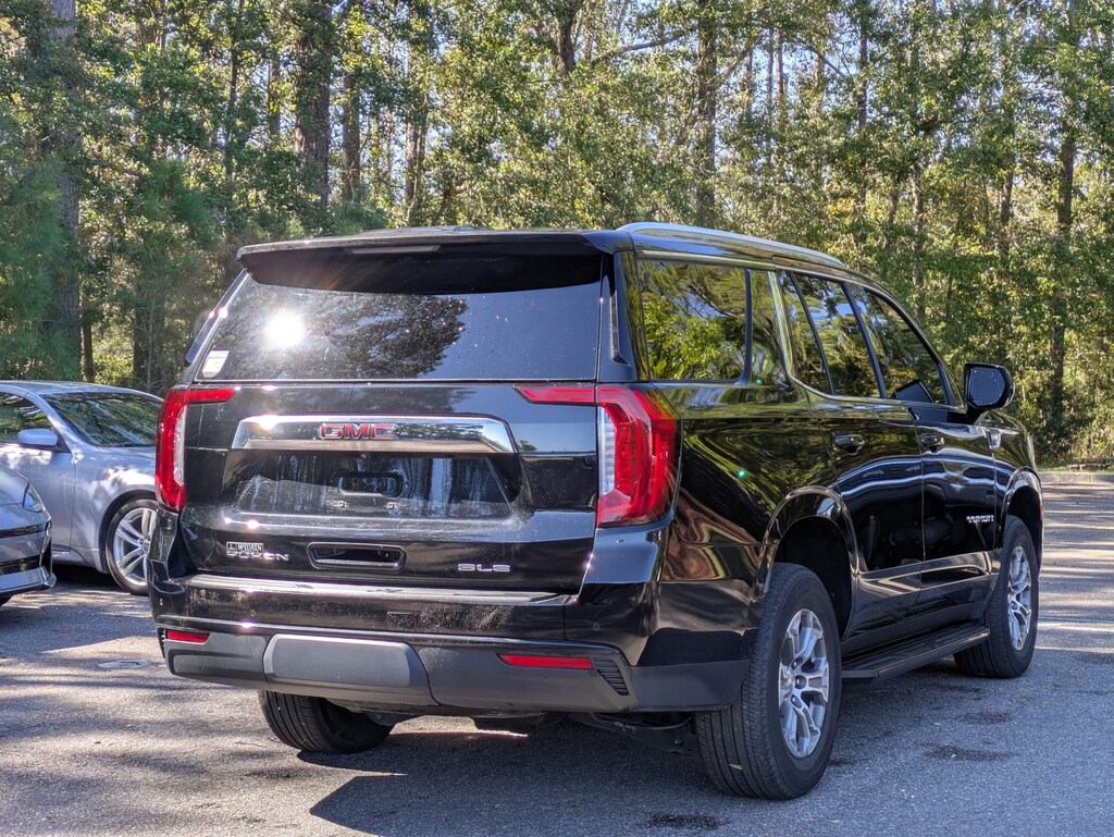 Used 2023 GMC Yukon SLE Sport Utility