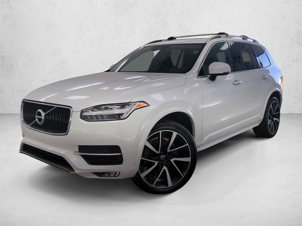 Used 2019 Volvo XC90 Momentum Sport Utility
