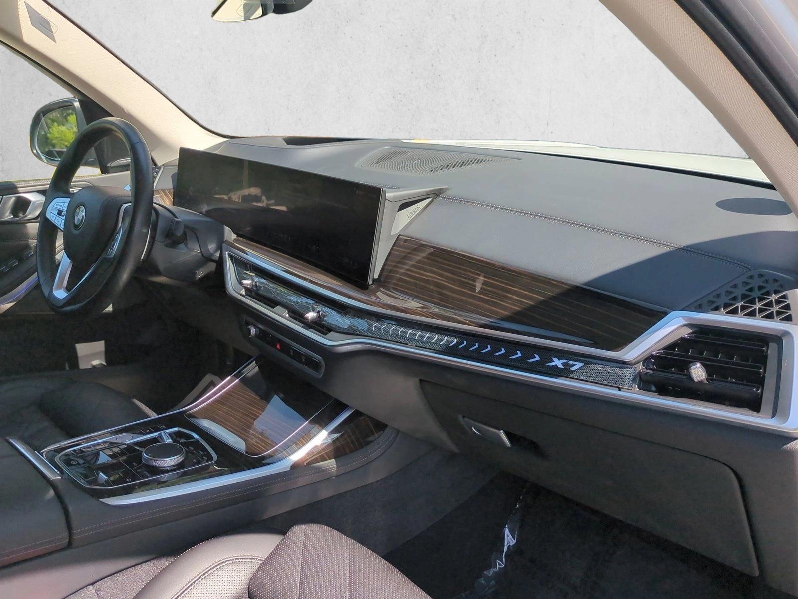 2024 BMW X7 40i - Photo 26