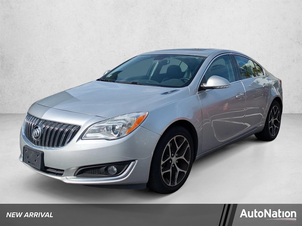 Used 2017 Buick Regal Sport Touring 4dr Car