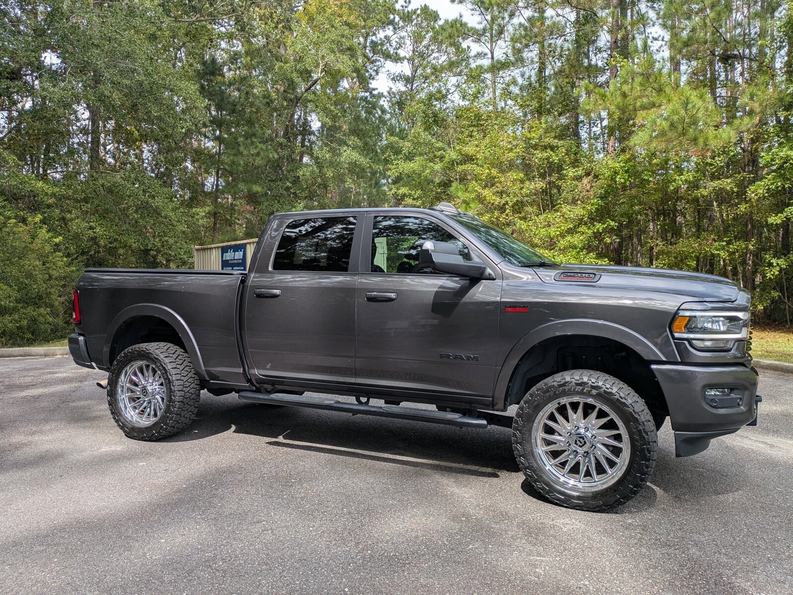 2021 Ram 2500 Laramie photo 4