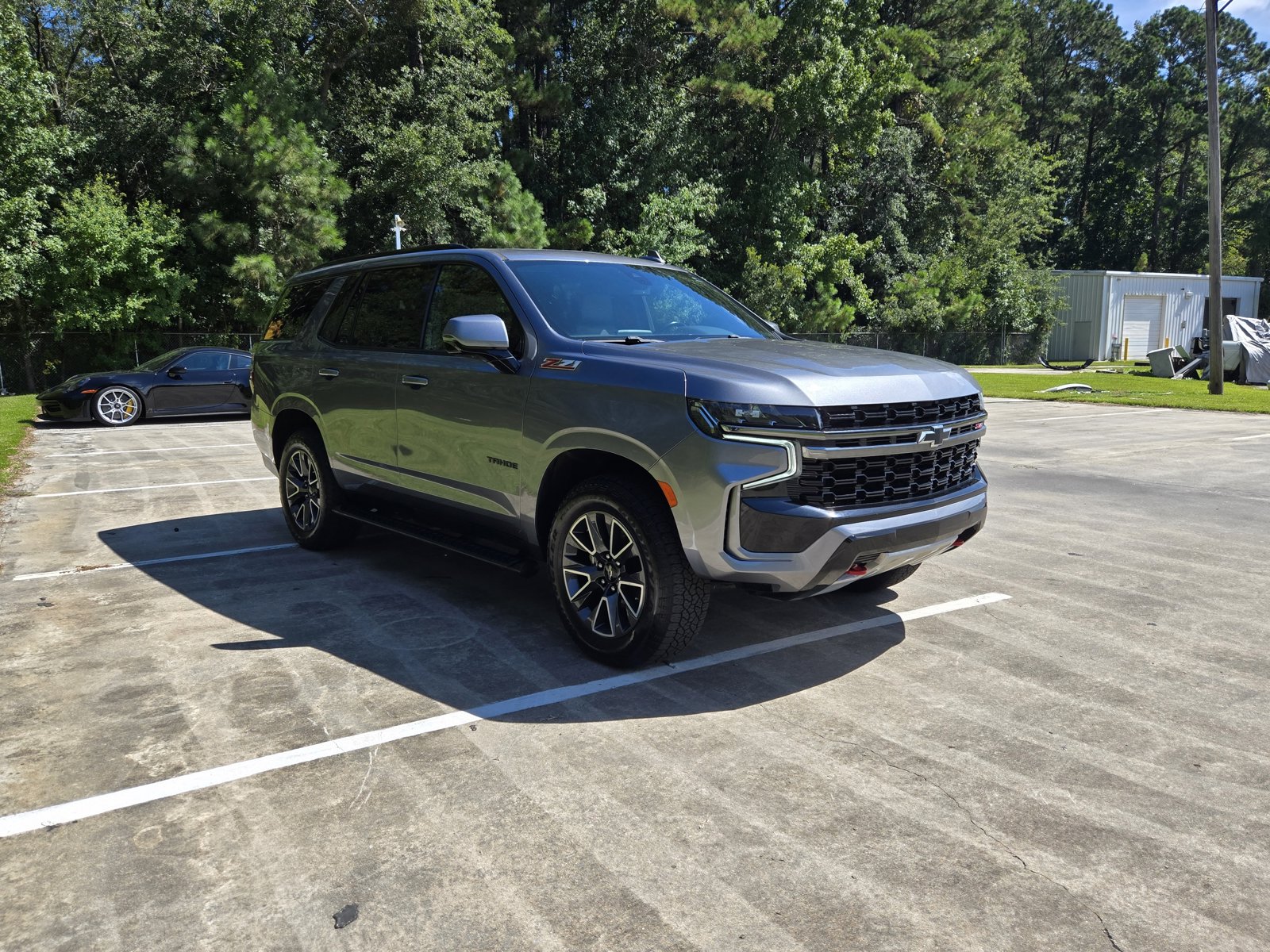 2022 Chevrolet Tahoe Z71 photo 3