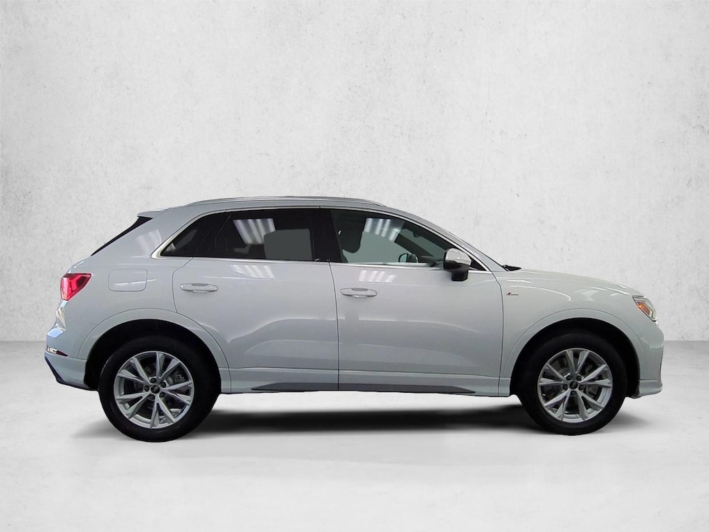 Used 2023 Audi Q3 S line Premium Sport Utility