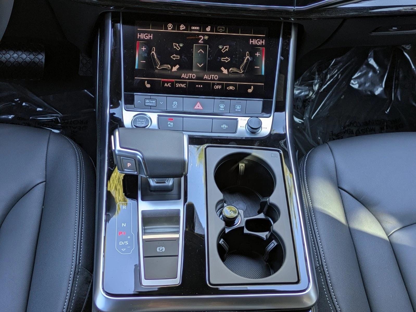 2026 Audi Q8 Premium - Photo 16