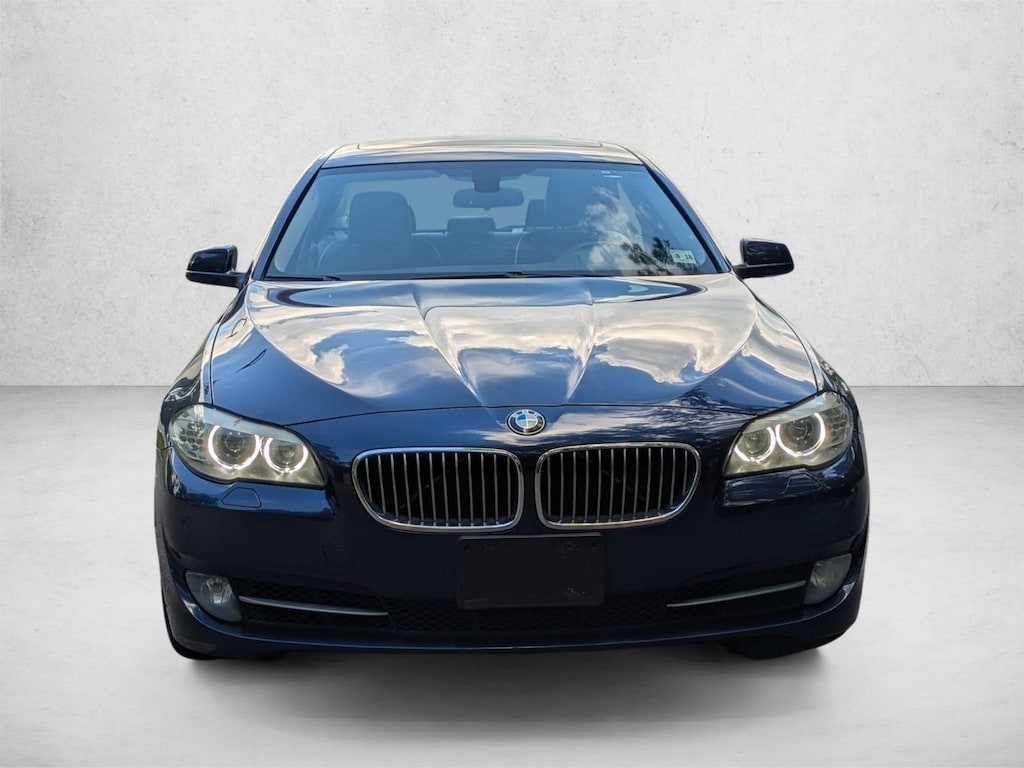 Used 2013 BMW 5 Series 528i xDrive 4dr Car
