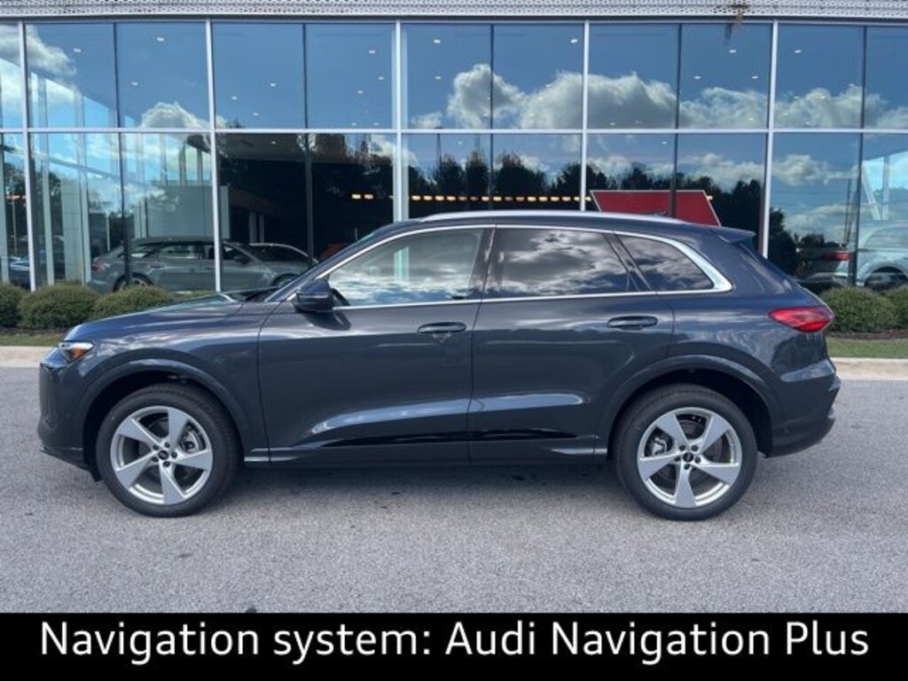 New 2025 Audi Q5 2.0T Premium SUV