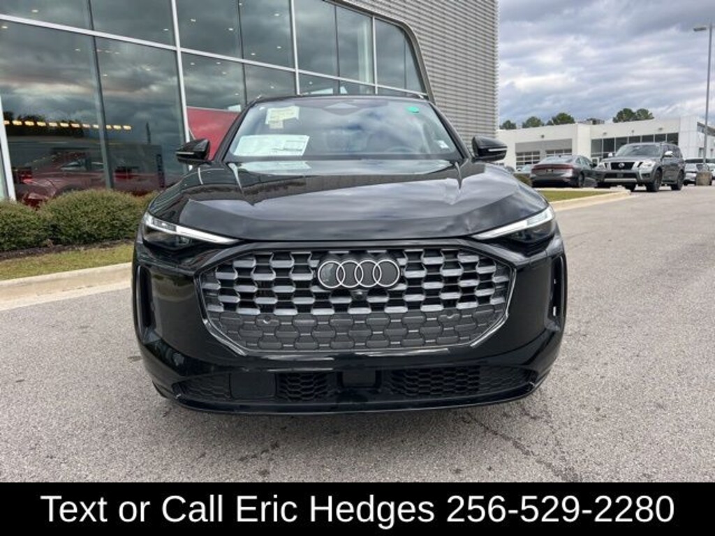 New 2025 Audi Q5 2.0T Premium SUV