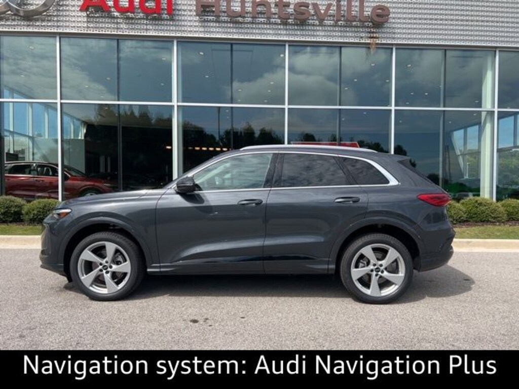 New 2025 Audi Q5 2.0T Premium SUV