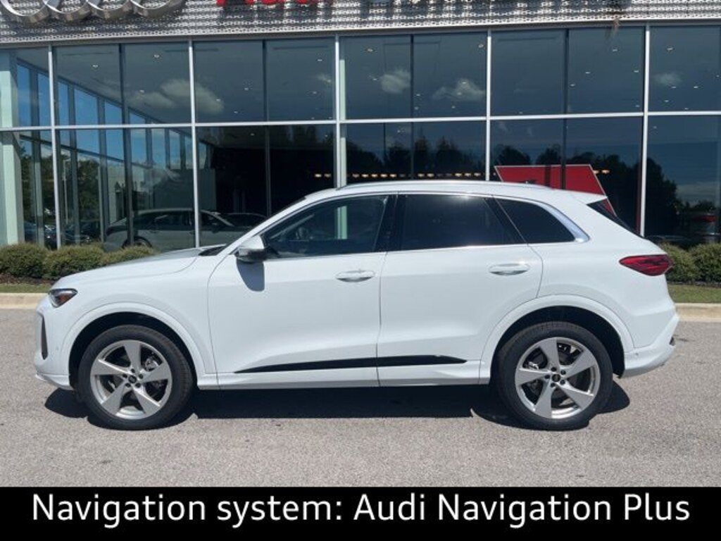 New 2025 Audi Q5 2.0T Premium SUV