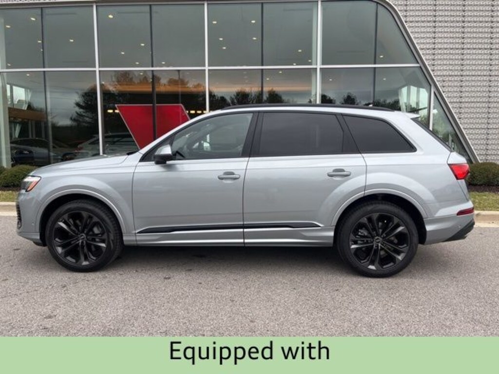 New 2025 Audi Q7 55 Premium SUV