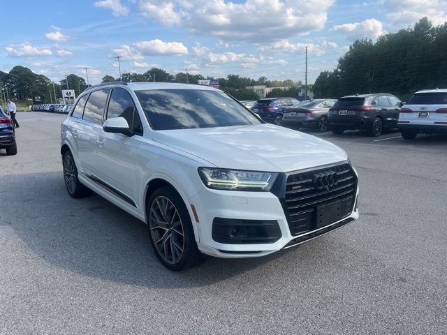 2019 Audi Q7 55 Prestige photo 3