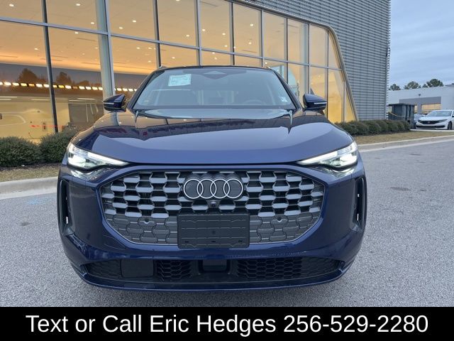 2025 Audi Q5 2.0T Premium Plus photo 2