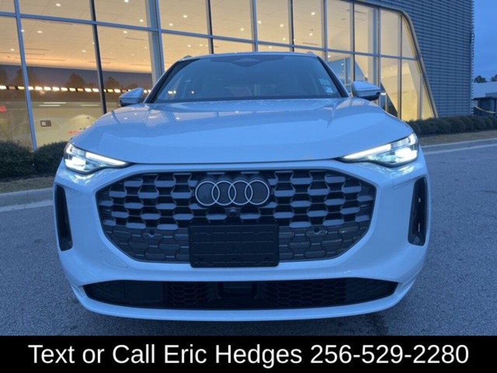 New 2025 Audi Q5 2.0T Premium SUV