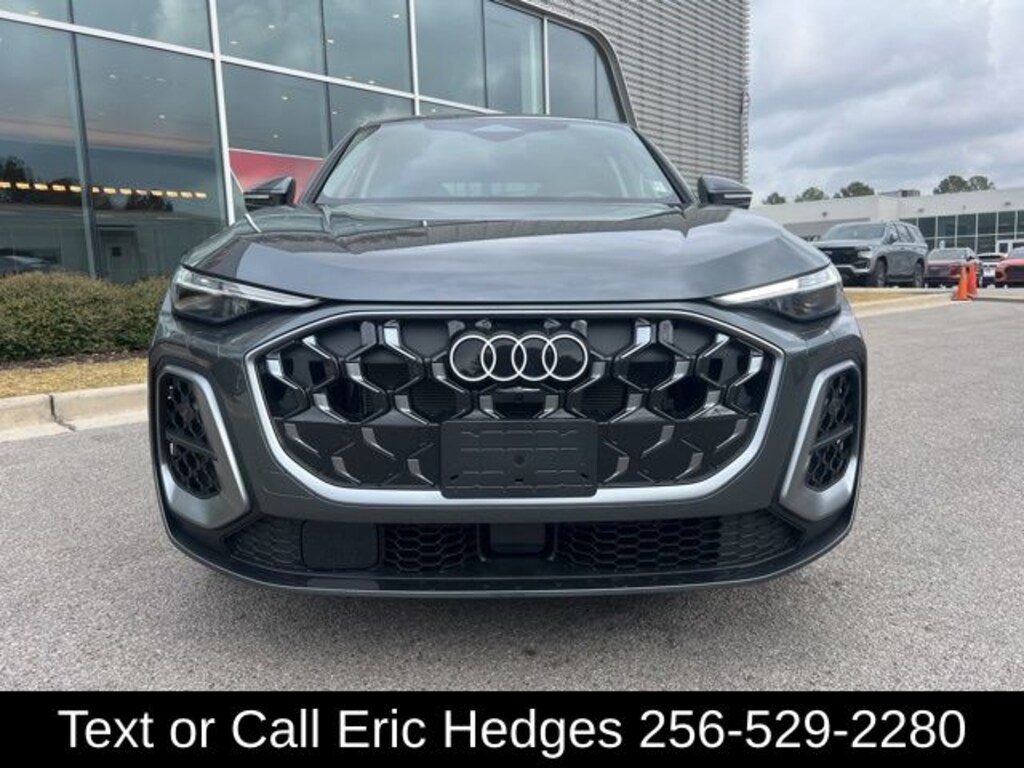 New 2025 Audi Q5 2.0T Premium SUV
