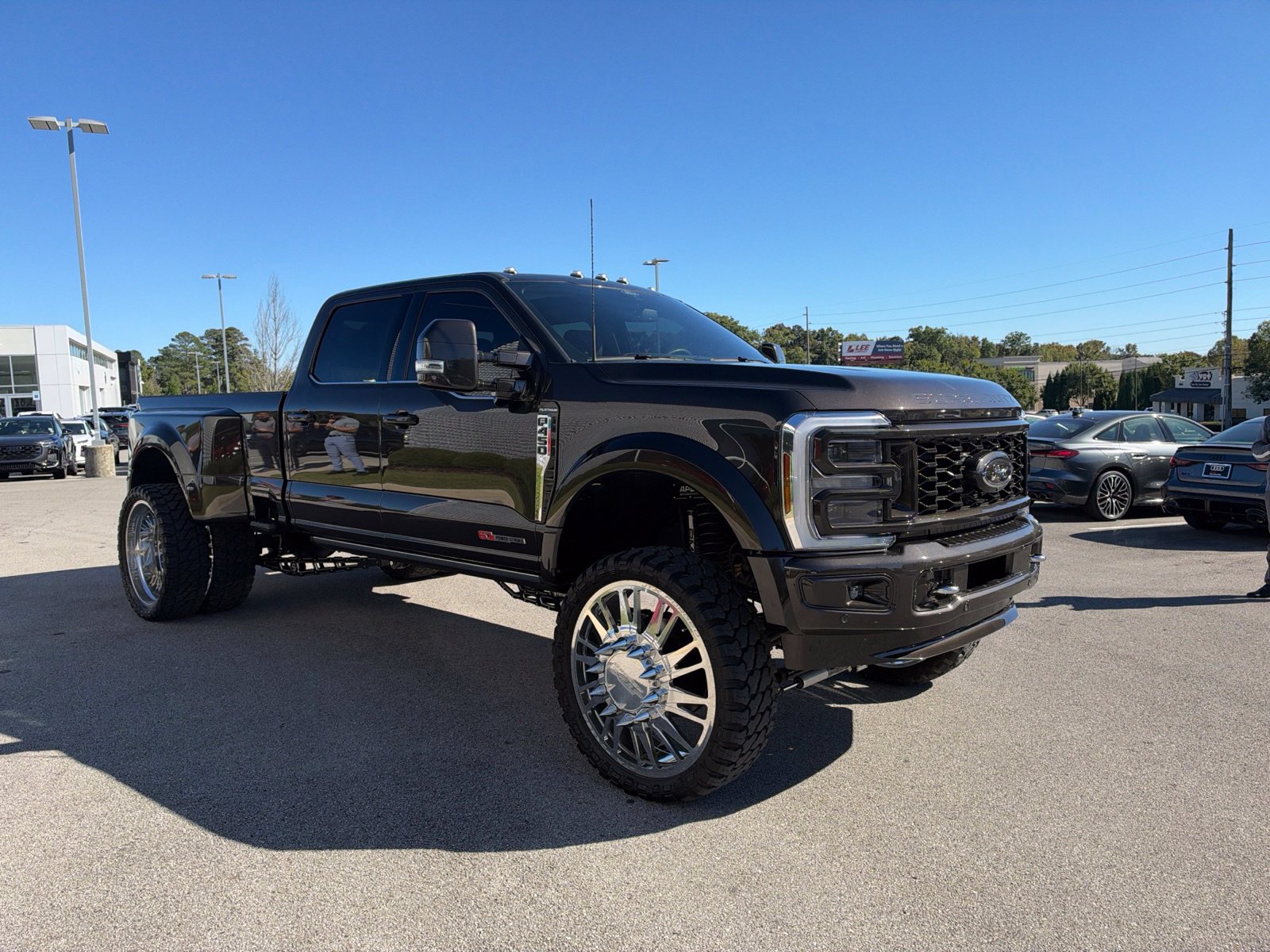 Used 2025 Ford F-450SD Platinum Truck