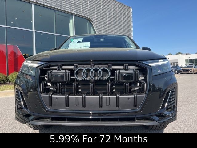 2025 Audi Q7 55 Premium Plus photo 2