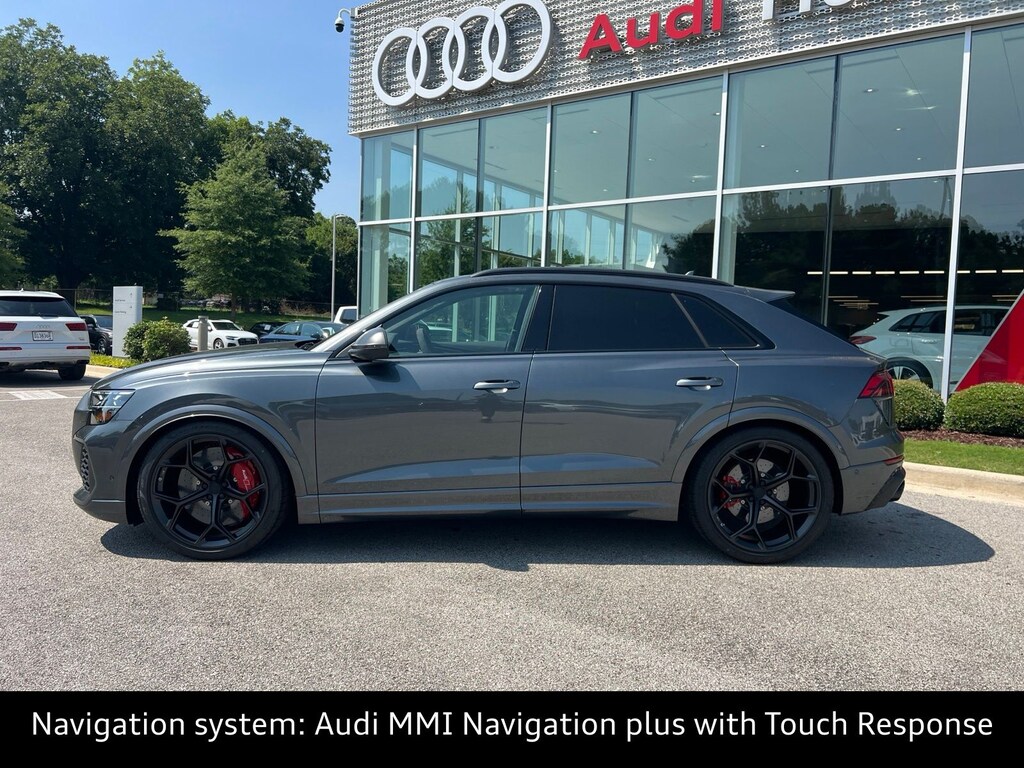 New 2026 Audi RS Q8 4.0T performance SUV