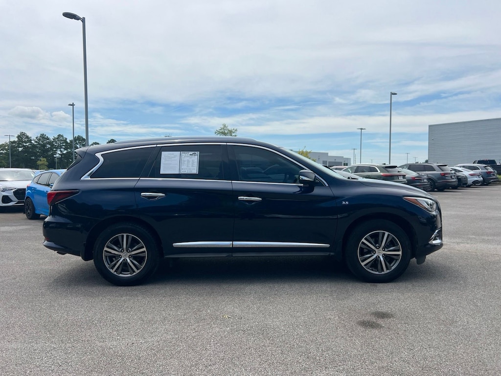 Used 2020 INFINITI QX60 Luxe SUV