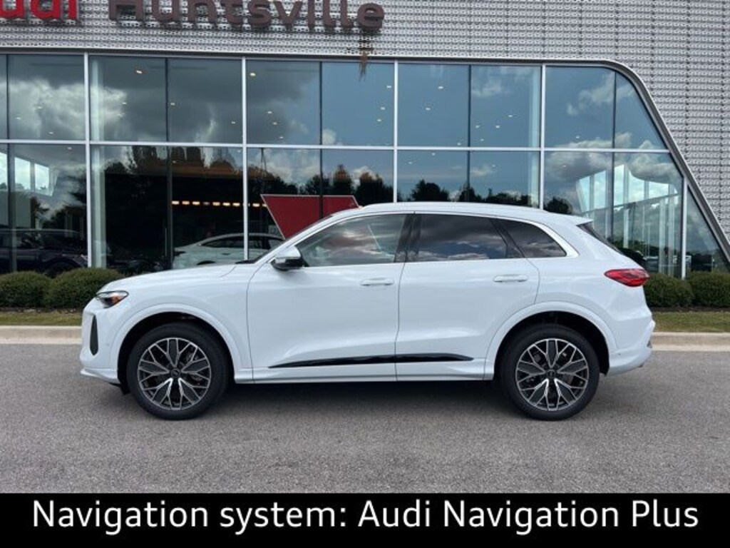 New 2025 Audi Q5 2.0T Premium SUV