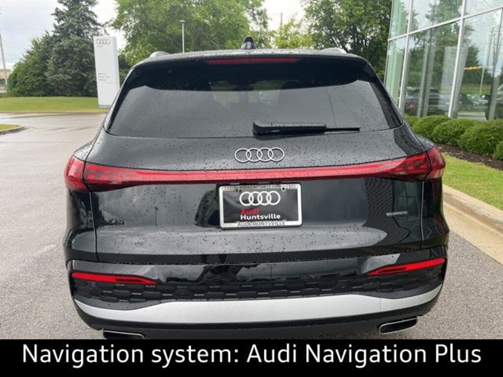 New 2025 Audi Q5 2.0T Premium SUV