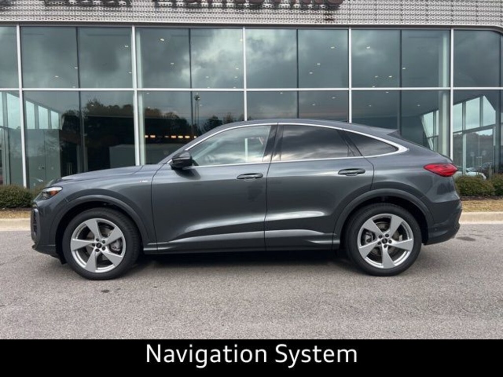 New 2025 Audi Q5 2.0T Premium SUV