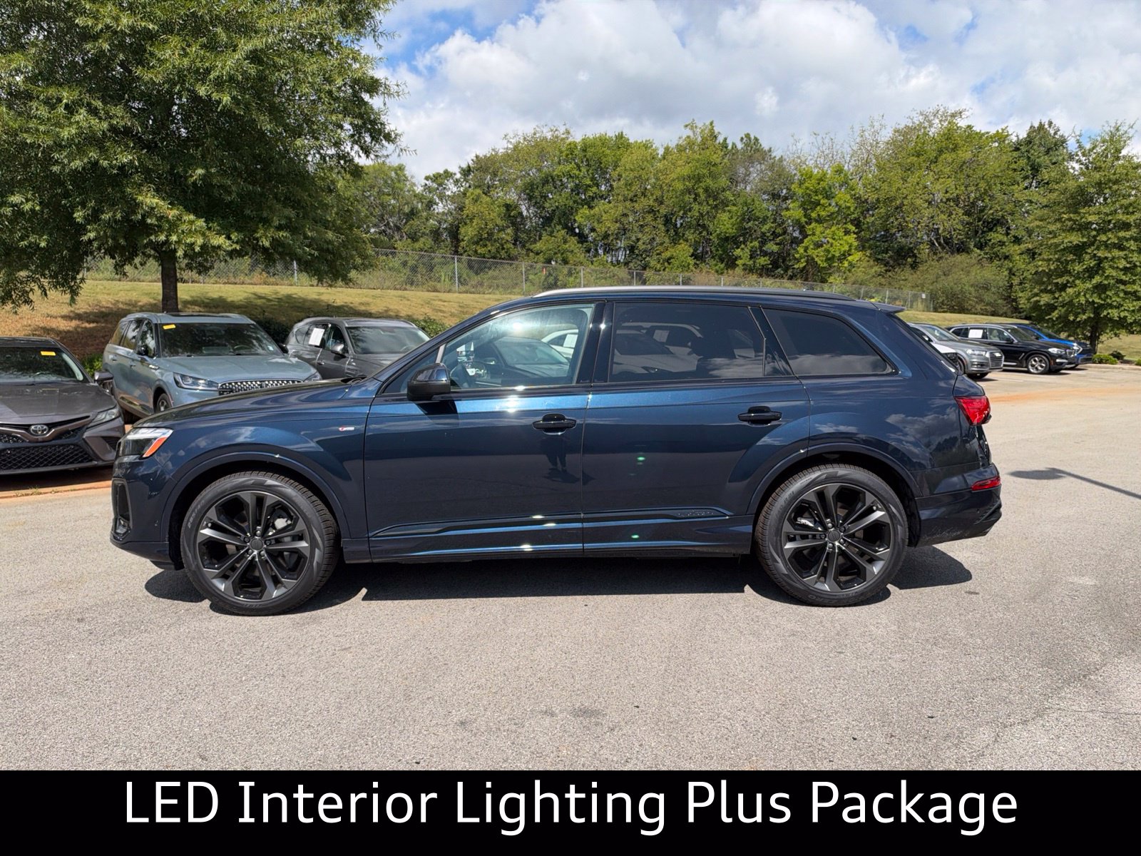 New 2026 Audi Q7 S line 55 Premium SUV