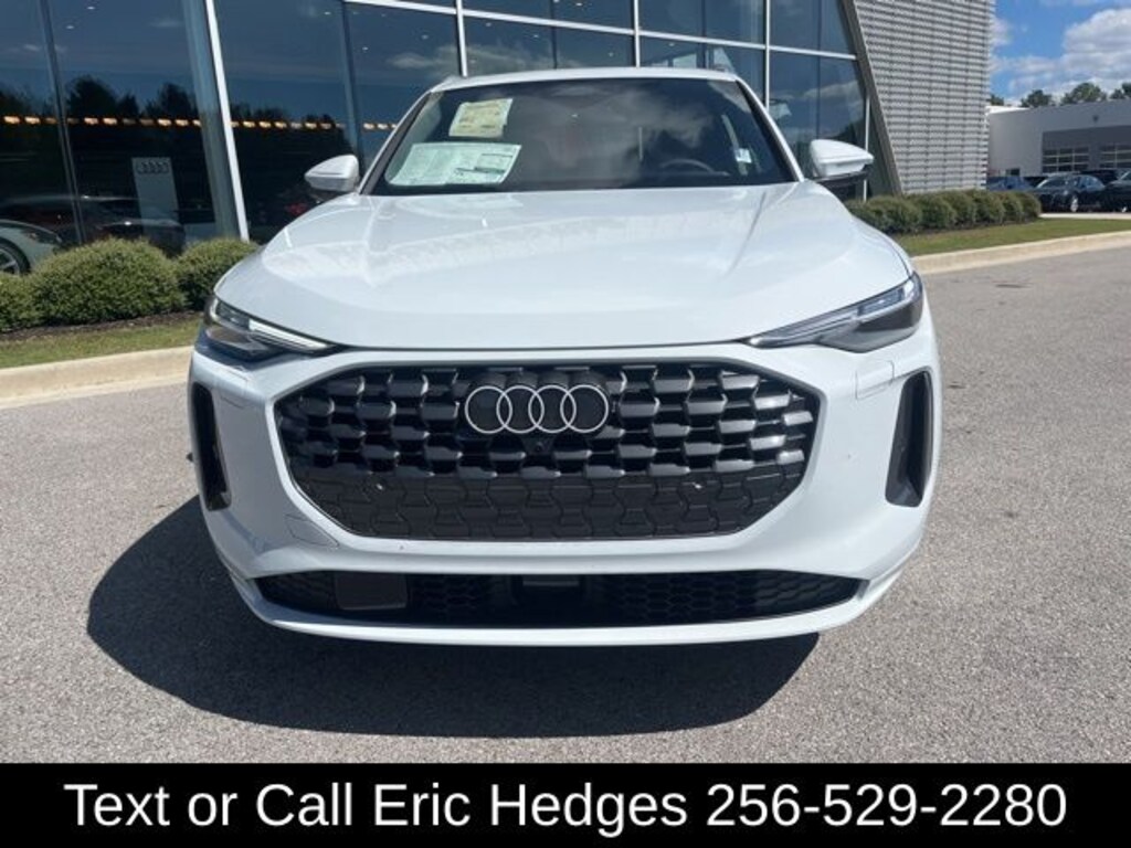 New 2025 Audi Q5 2.0T Premium SUV