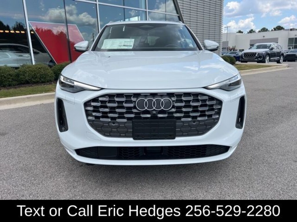 New 2025 Audi Q5 2.0T Premium SUV