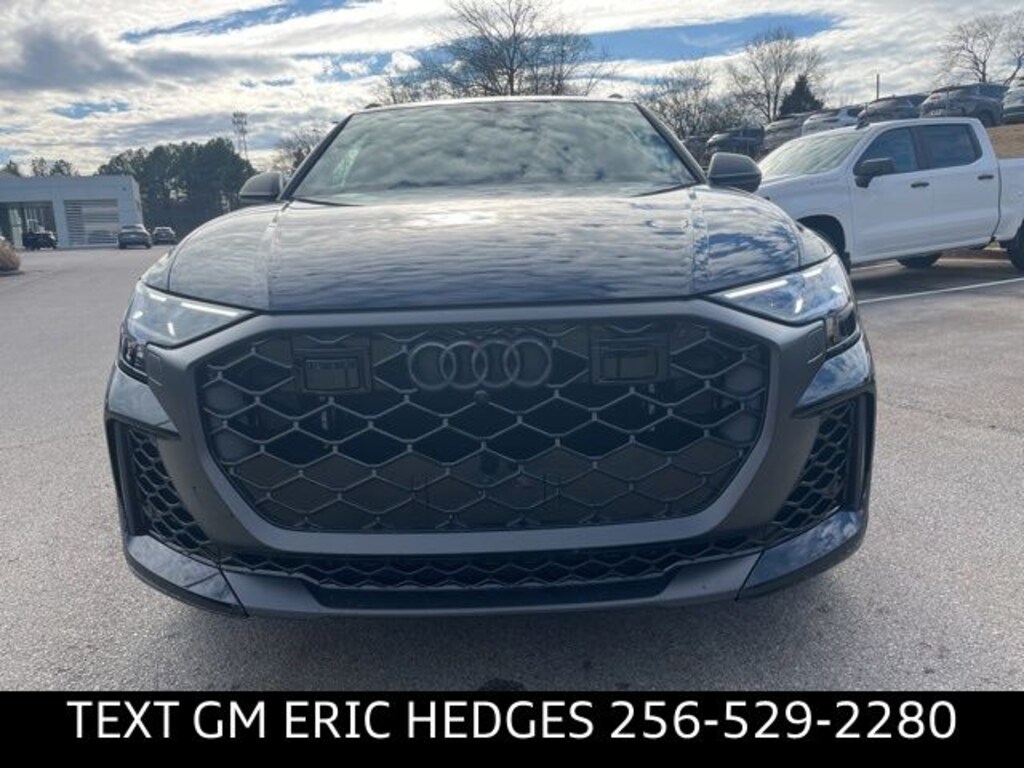 New 2026 Audi RS Q8 4.0T performance SUV