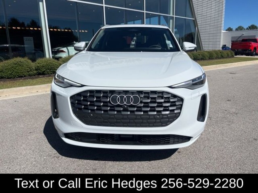 New 2025 Audi Q5 2.0T Premium SUV