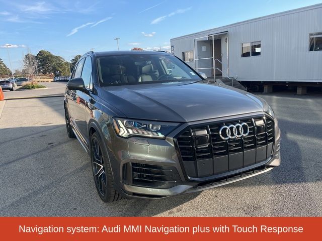 2021 Audi Q7 55 Prestige photo 2