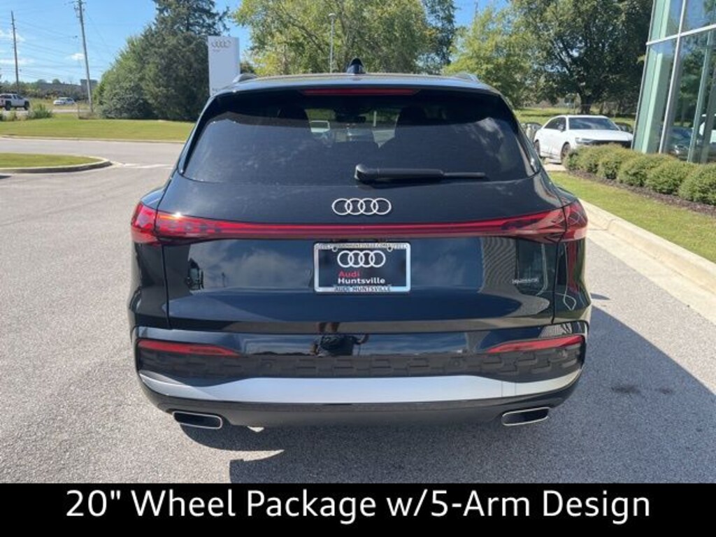 New 2025 Audi Q5 2.0T Premium SUV