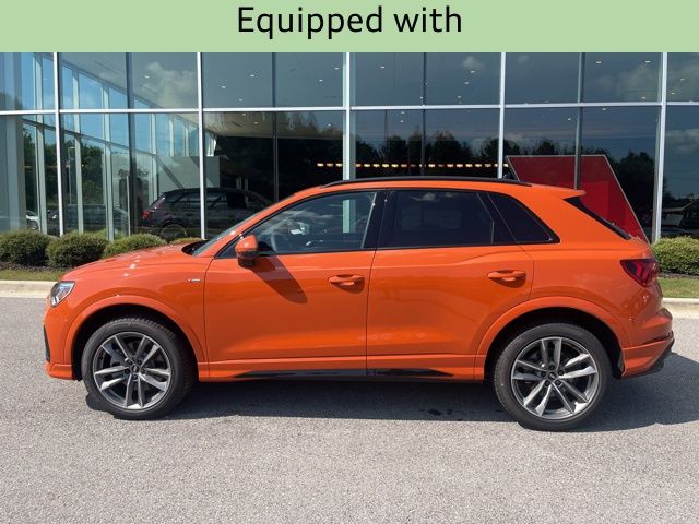 2025 Audi Q3 45 TFSI S line Premium photo 3