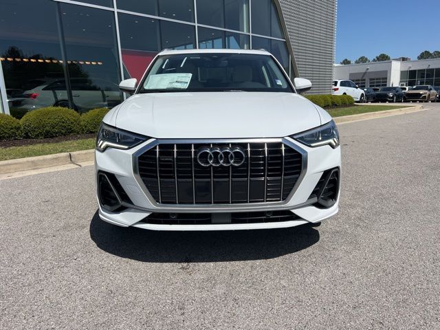 2025 Audi Q3 Premium S line photo 3