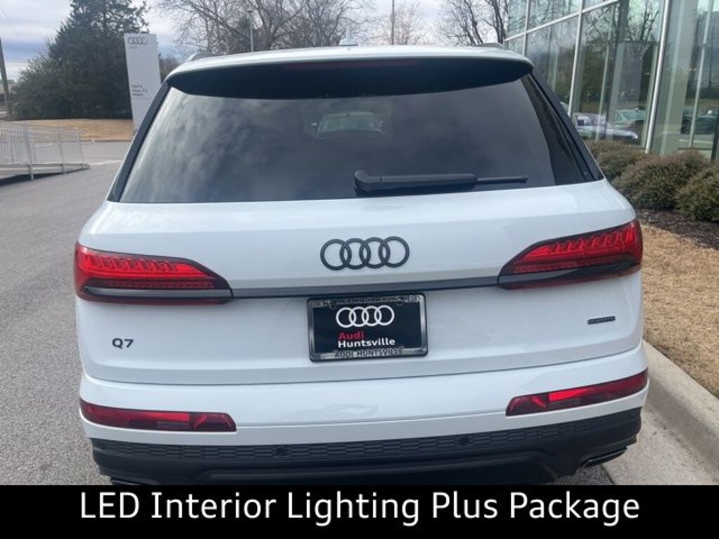 New 2026 Audi Q7 55 Premium SUV