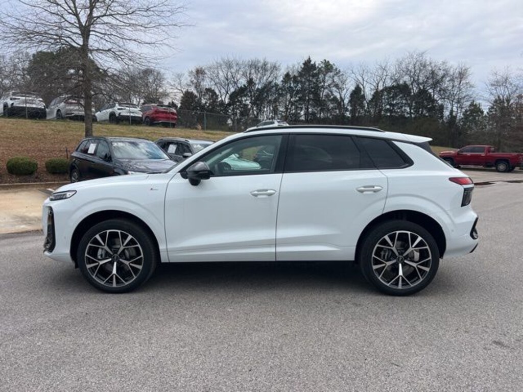 New 2026 Audi Q3 S line SUV